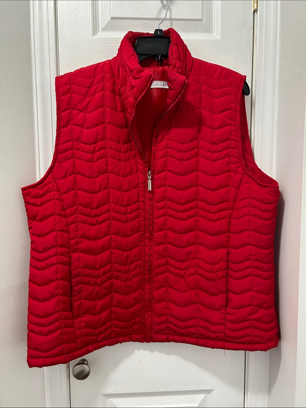 KEREN hart Red Quilted Zip-Front Women's Vest